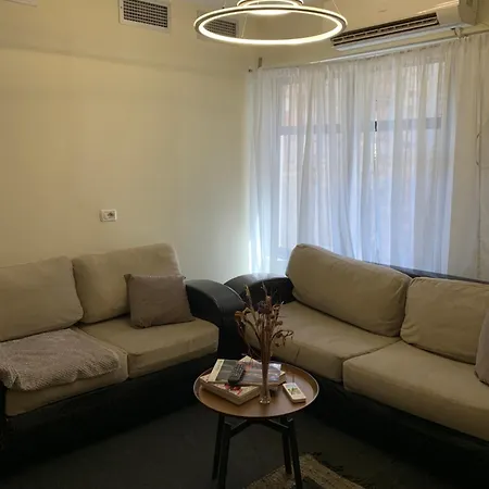 Apartament Citynest Apartments, 3-minute Walk From The Skanderbeg Square Tirana