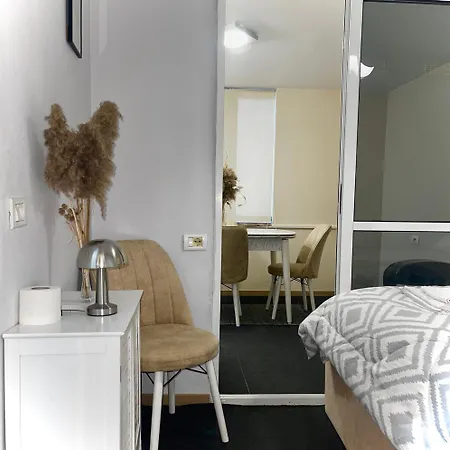 Citynest Apartments, 3-minute Walk From The Skanderbeg Square Tirana