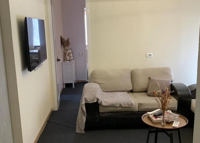 Citynest Apartments, 3-minute Walk From The Skanderbeg Square Appartement *